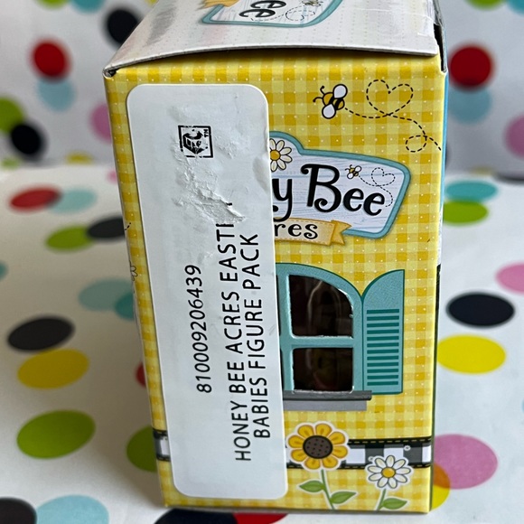 Honey Bee Acres ~ Easter Baby Beanie Mini Figure ~ Baby Unicorn w/ Basket ~ NIB - Picture 2 of 5